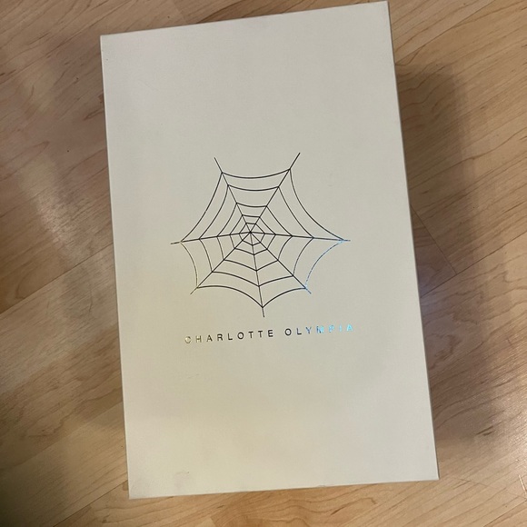 Rare 🔥🔥🔥Charlotte Olympia Bacall Pink Pumps - HOT PINK!!! - Picture 9 of 9